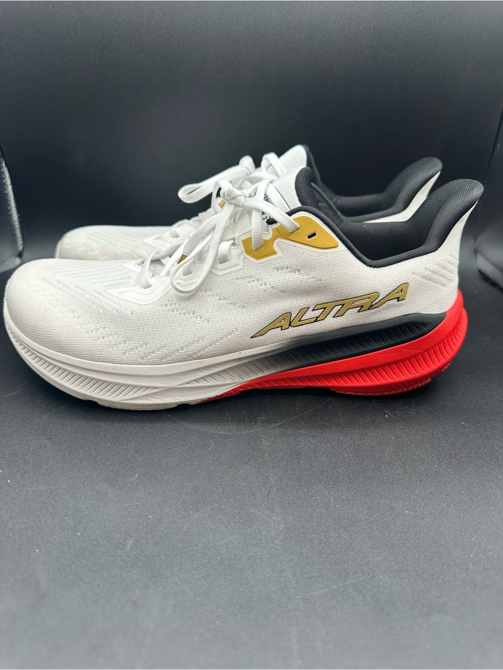 Altra Experience Flow 2 Shoes Mens Size 11 White Marine Corps Marathon Running